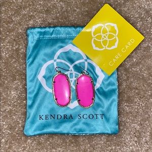 ✨ Kendra Scott Earrings ✨